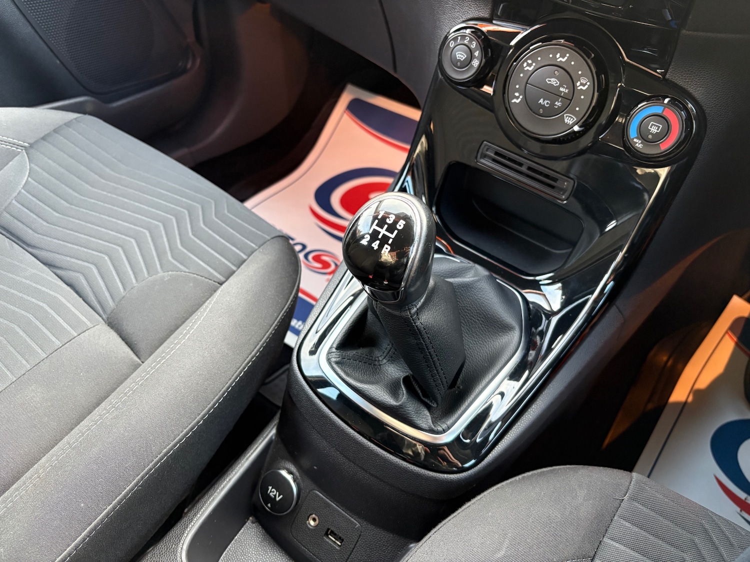 Used Ford Fiesta 2015 for sale - 77264217: Photo 21