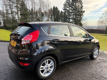 Used Ford Fiesta 2015 for sale - 77264217: Photo
