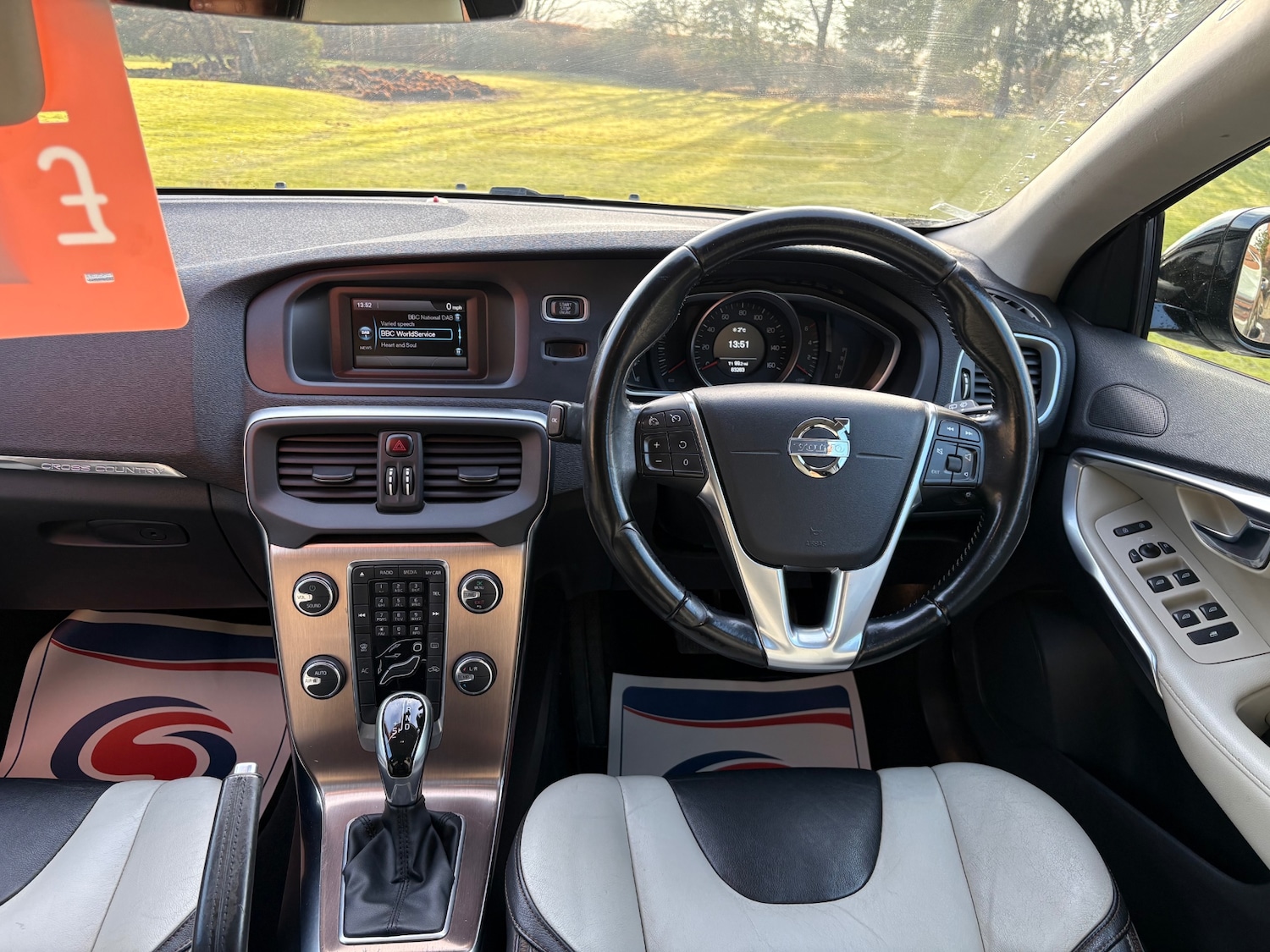 Used Volvo V40 2013 for sale - 77264174: Photo 20