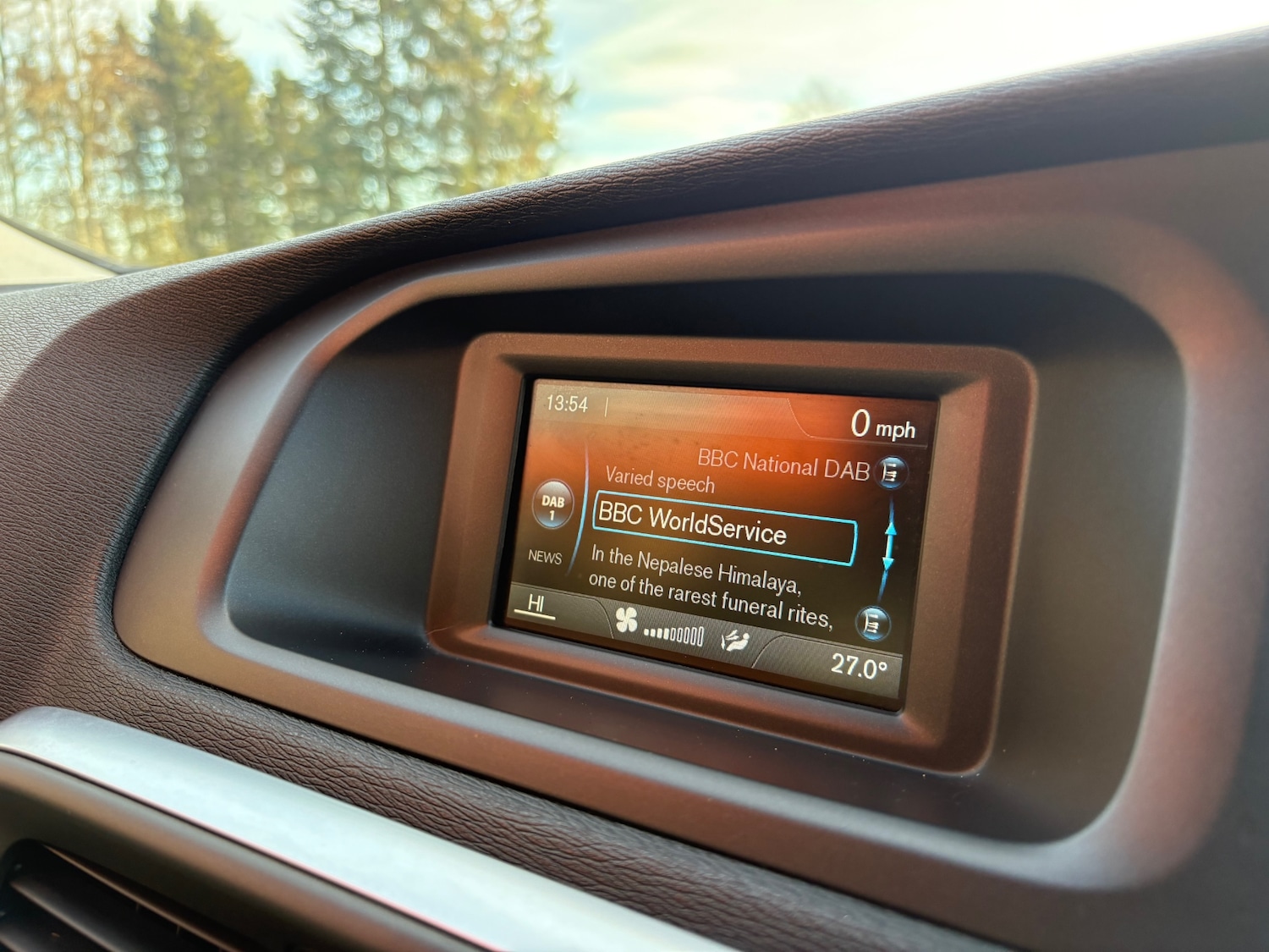 Used Volvo V40 2013 for sale - 77264174: Photo 7