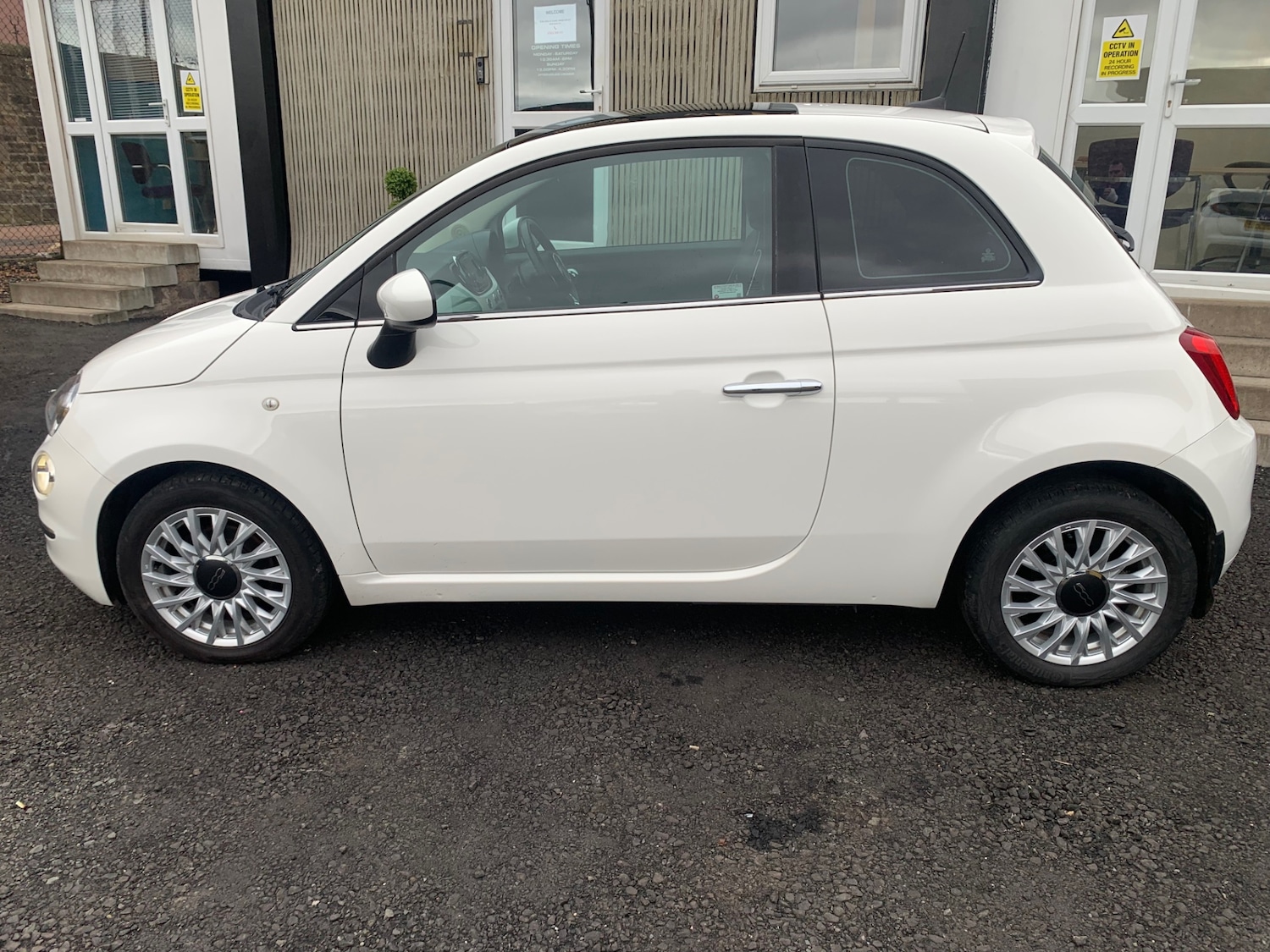 Used Fiat 500 2017 for sale - 77916062: Photo 8