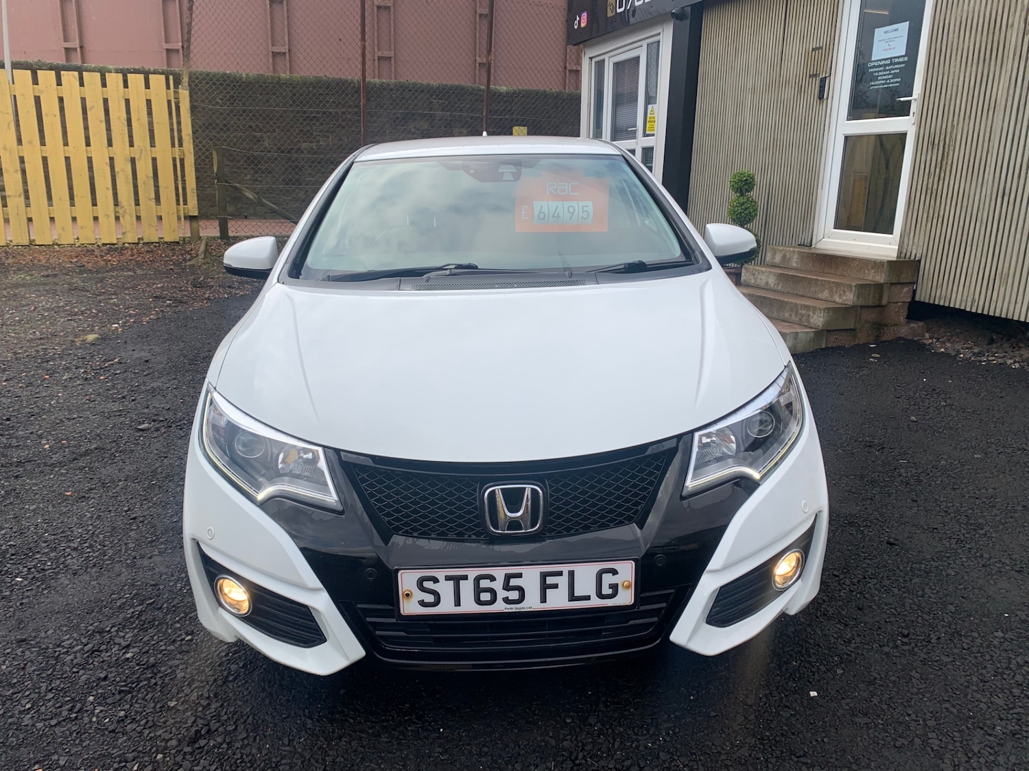 Used Honda Civic 2015 for sale - 77530645: Photo 2