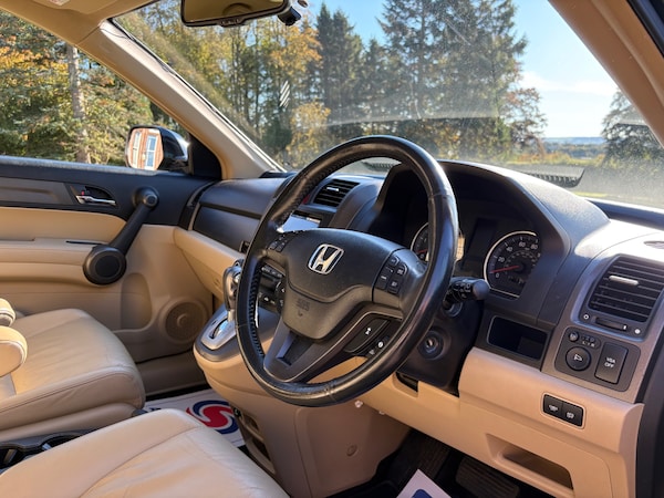 Used Honda CR-V 2010 for sale - 76299648: Photo 27