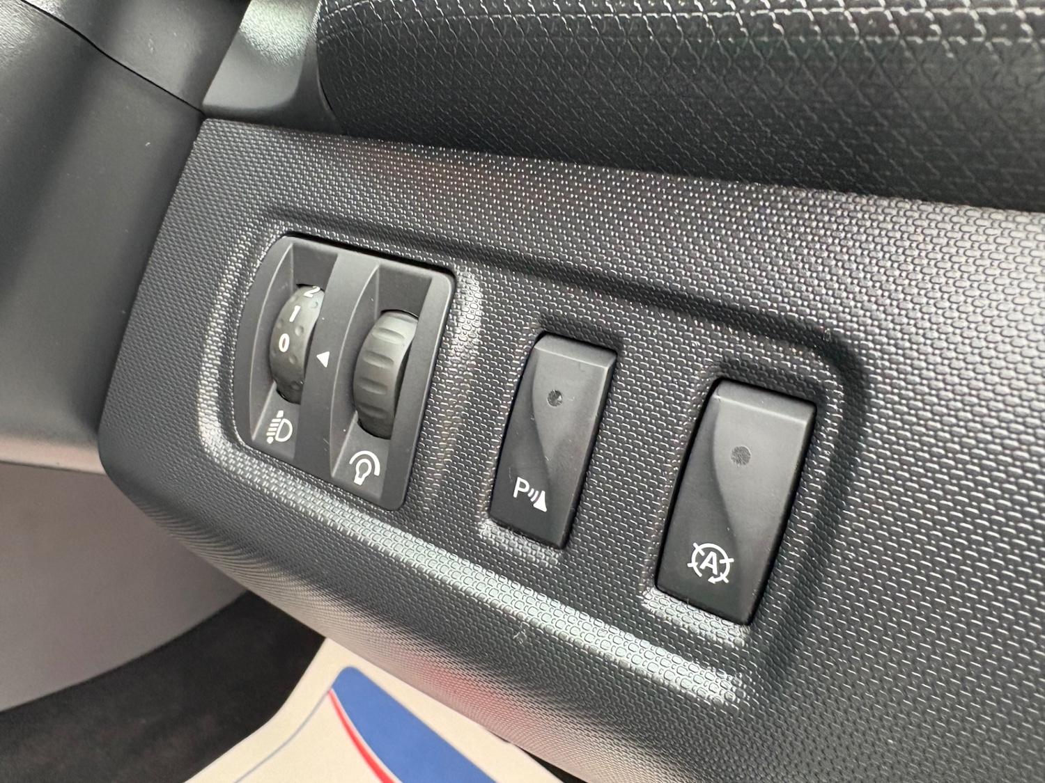 Used Renault Clio 2015 for sale - 76525876: Photo 20