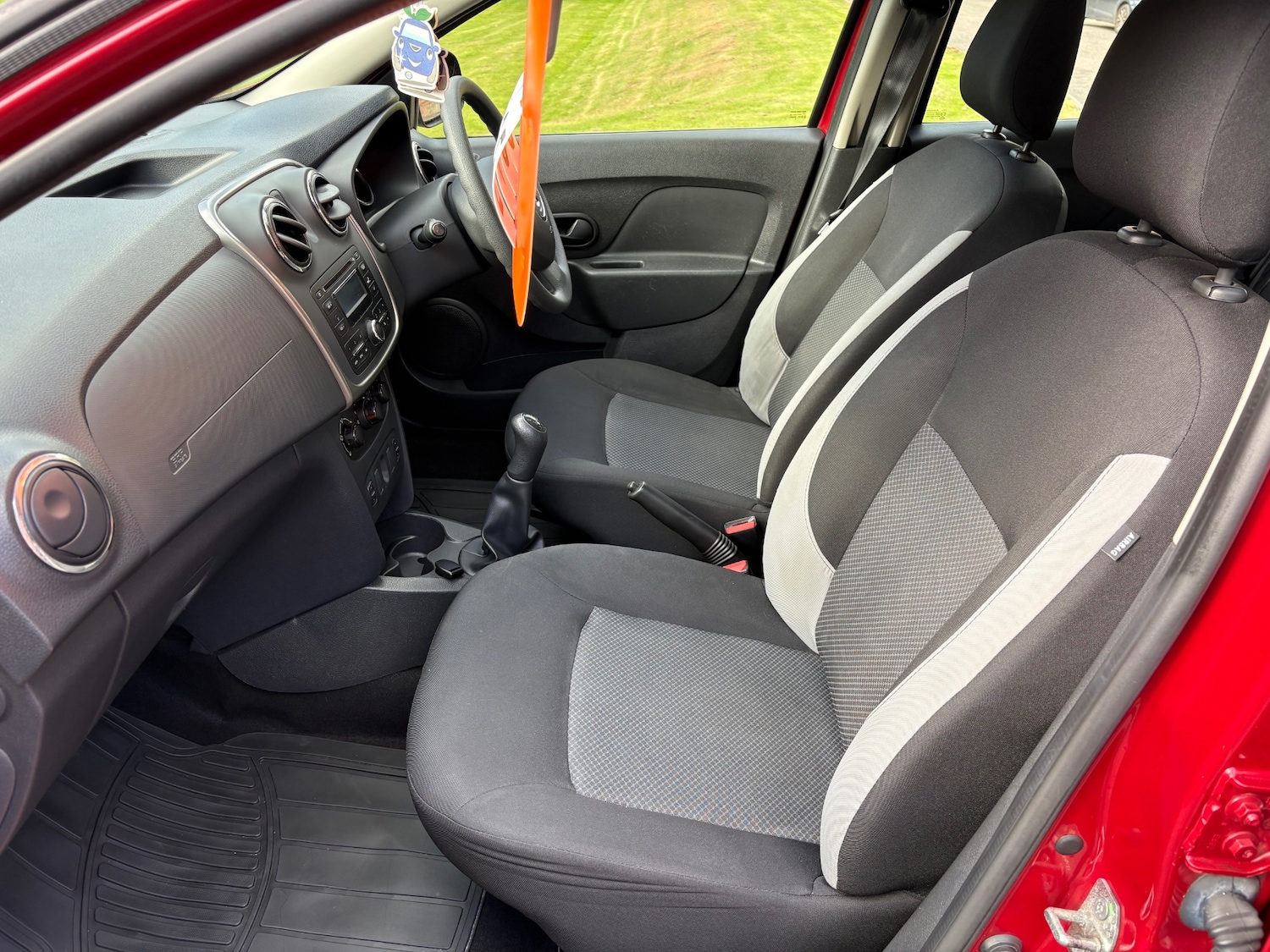Used Dacia Logan MCV 2016 for sale - 76055972: Photo 7