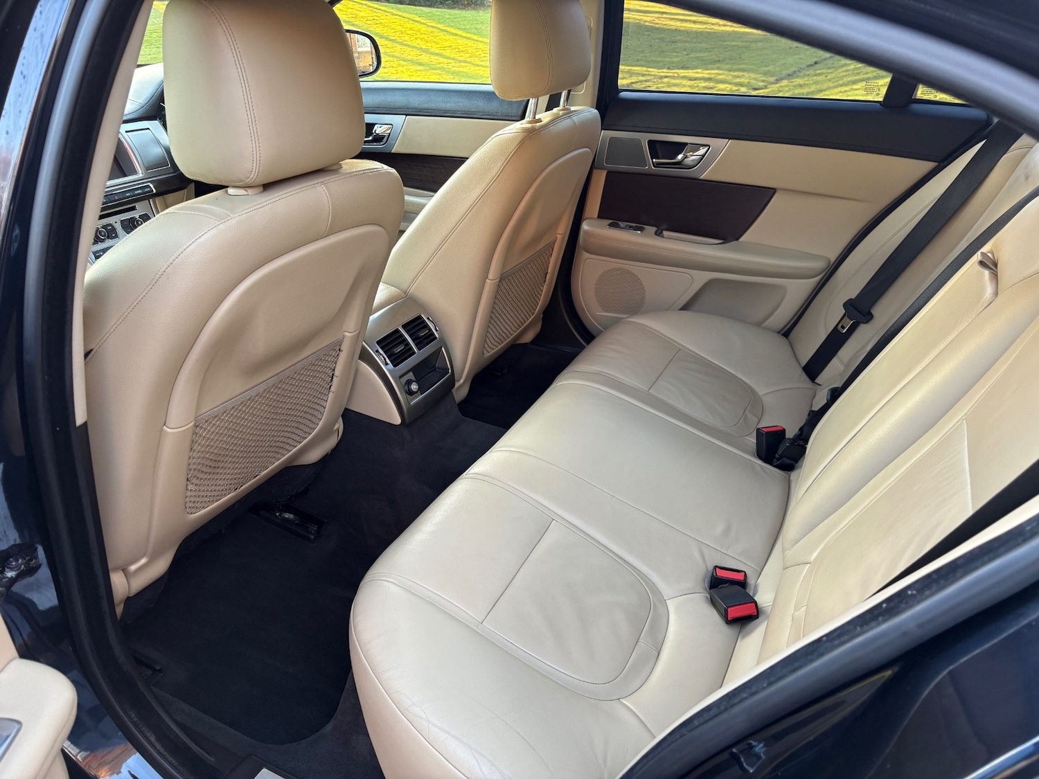 Used Jaguar XF 2011 for sale - 77261698: Photo 8