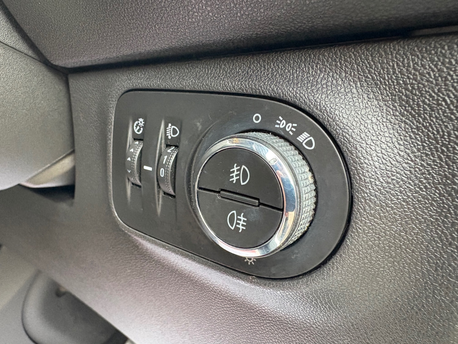 Used Vauxhall Corsa 2016 for sale - 76506262: Photo 21