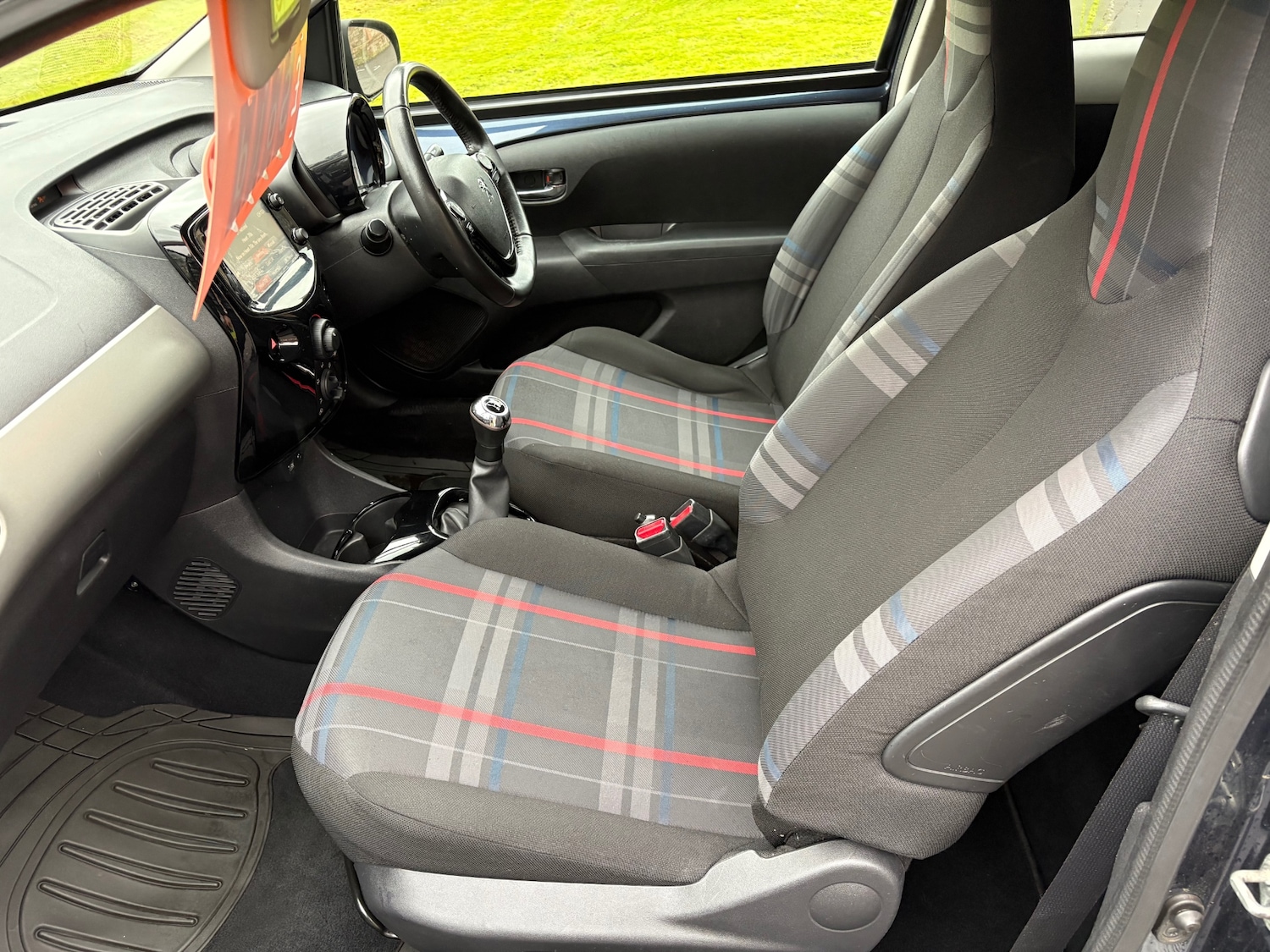 Used Peugeot 108 2015 for sale - 77385636: Photo 18