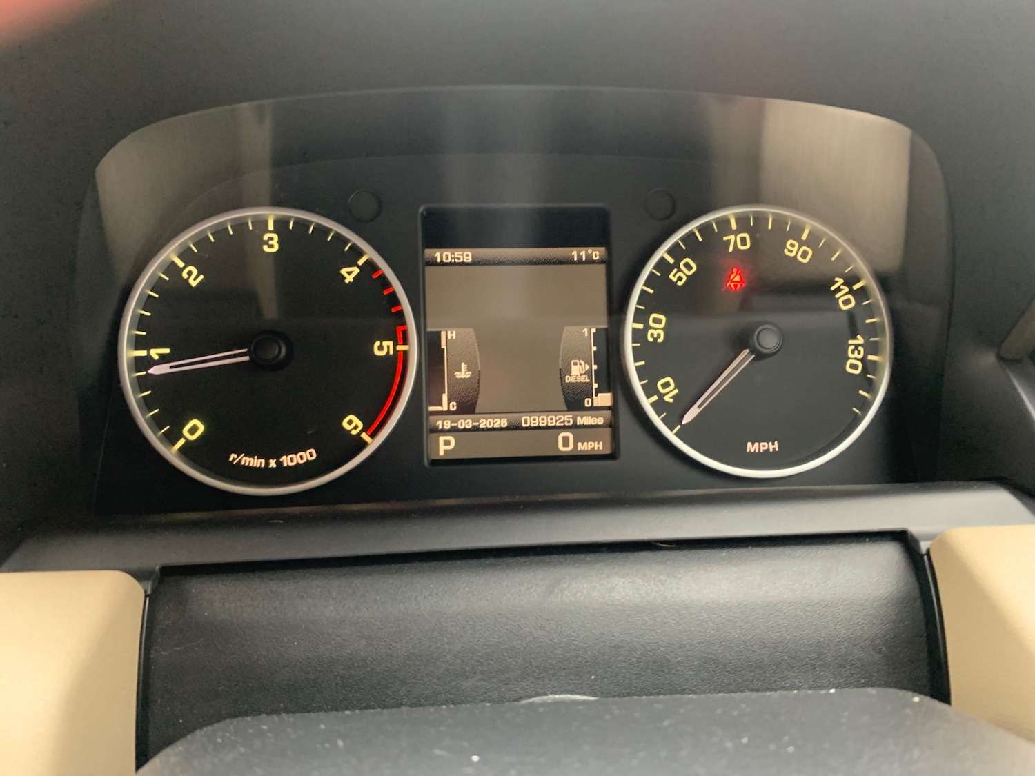 Used Land Rover Range Rover Sport 2010 for sale - 77916182: Photo 18