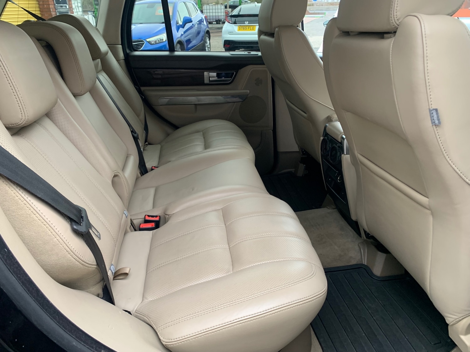 Used Land Rover Range Rover Sport 2010 for sale - 77916182: Photo 20