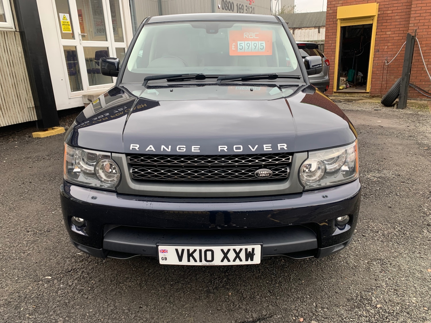 Used Land Rover Range Rover Sport 2010 for sale - 77916182: Photo 3