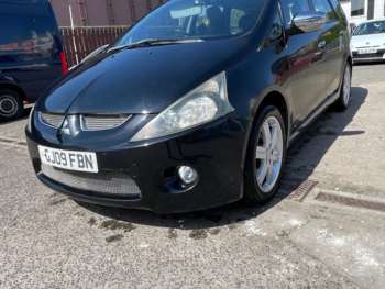 Used Mitsubishi Grandis 2009 for sale - 74513573: Photo