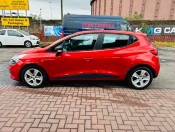 Used Renault Clio 2015 for sale - 74086960: Photo