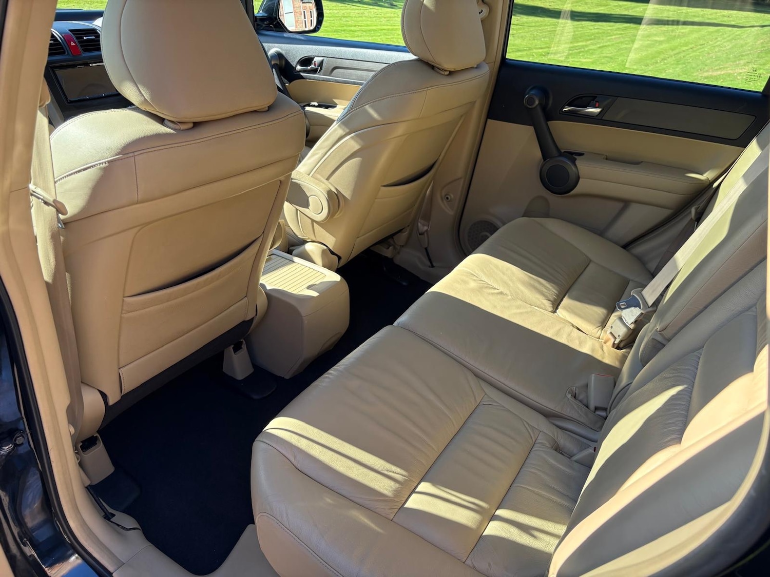 Used Honda CR-V 2010 for sale - 78055169: Photo 3