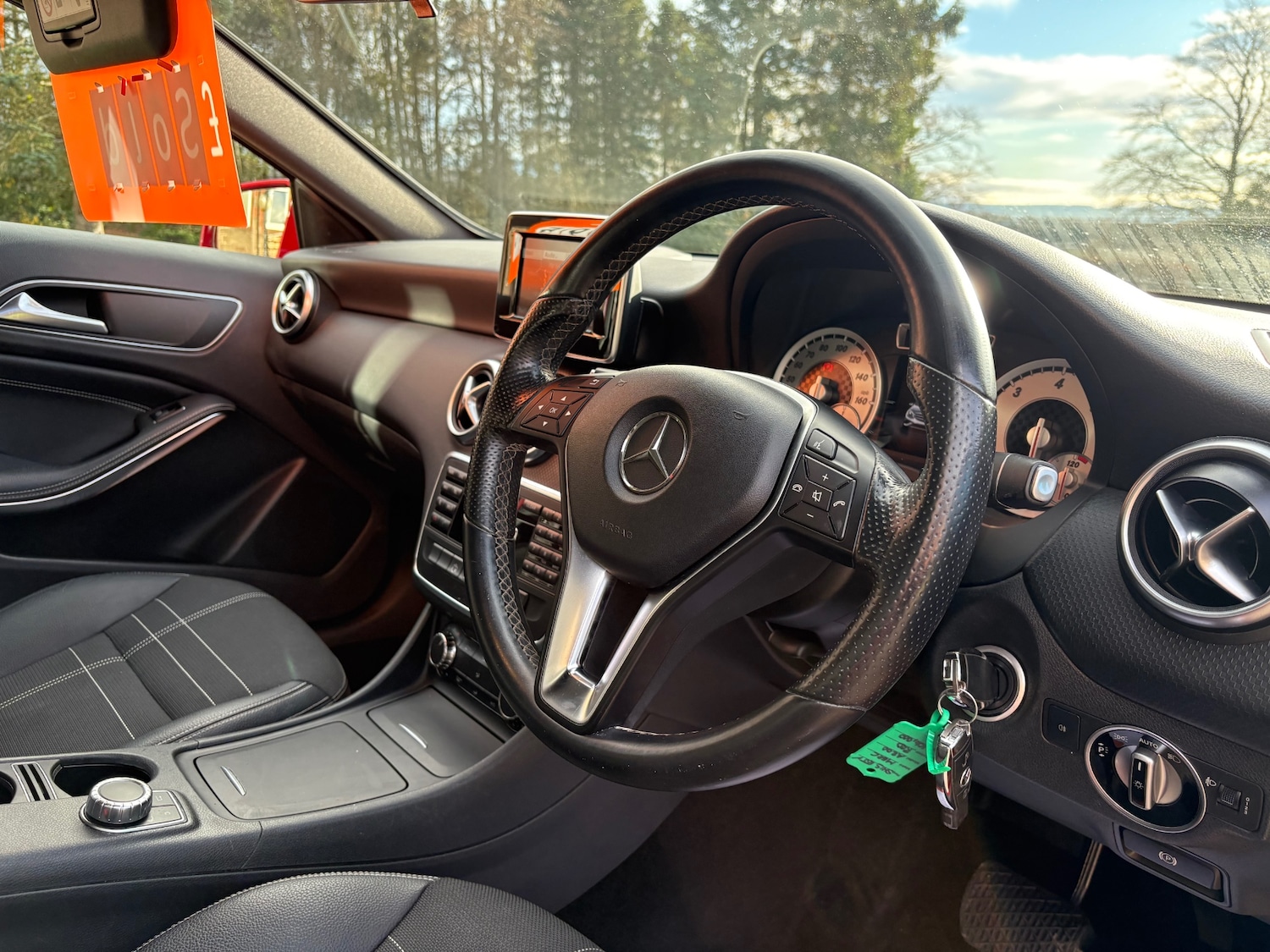 Used Mercedes-Benz A-Class 2015 for sale - 76656996: Photo 9