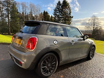 Used MINI Hatch 2018 for sale - 76924786: Photo
