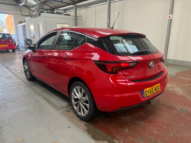 Used Vauxhall Astra 2016 for sale - 76625663: Photo 3