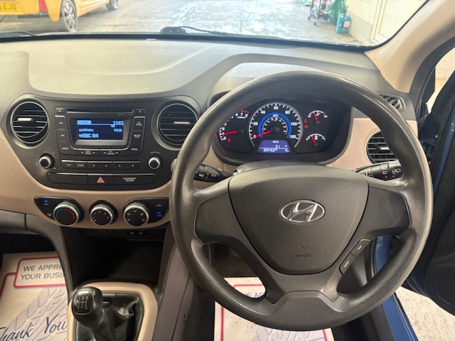 Used Hyundai i10 2014 for sale - 76794711: Photo 12