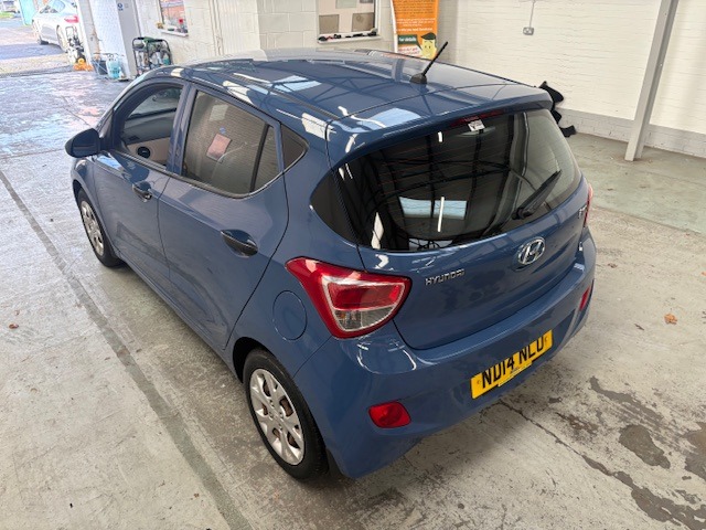 Used Hyundai i10 2014 for sale - 76794711: Photo 16