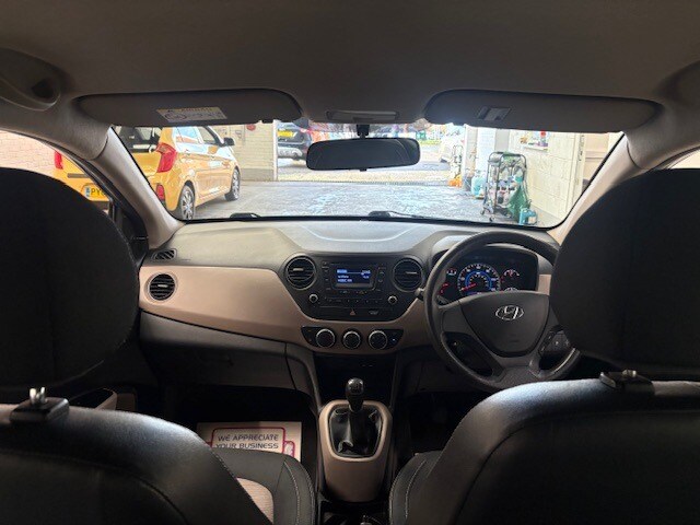 Used Hyundai i10 2014 for sale - 76794711: Photo 29