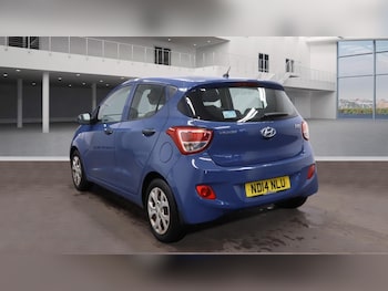 Used Hyundai i10 2014 for sale - 76794711: Photo