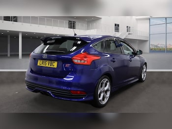 Used Ford Focus 2015 for sale - 76638359: Photo