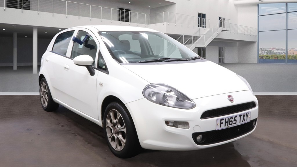 Used Fiat Punto 2015 for sale - 76793043: Photo 1