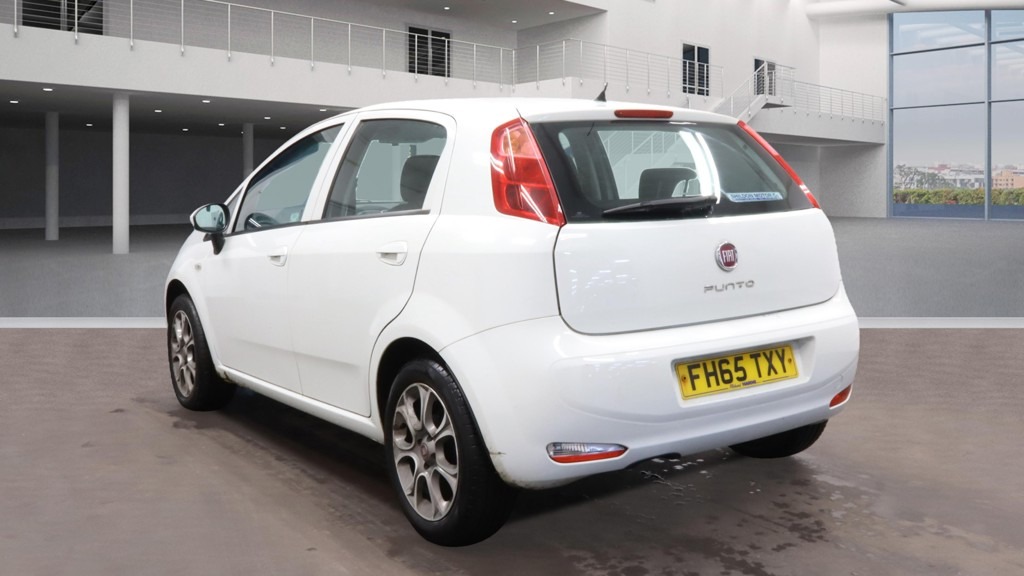 Used Fiat Punto 2015 for sale - 76793043: Photo 3
