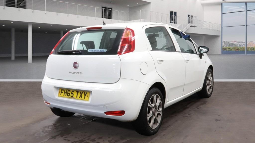 Used Fiat Punto 2015 for sale - 76793043: Photo 4