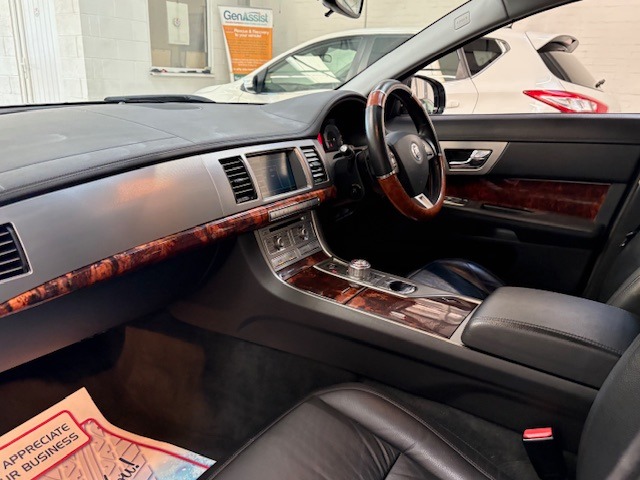 Used Jaguar XF 2009 for sale - 76796191: Photo 31