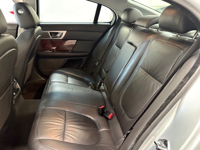 Used Jaguar XF 2009 for sale - 76796191: Photo 37