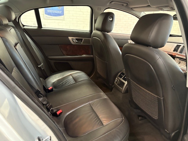 Used Jaguar XF 2009 for sale - 76796191: Photo 38