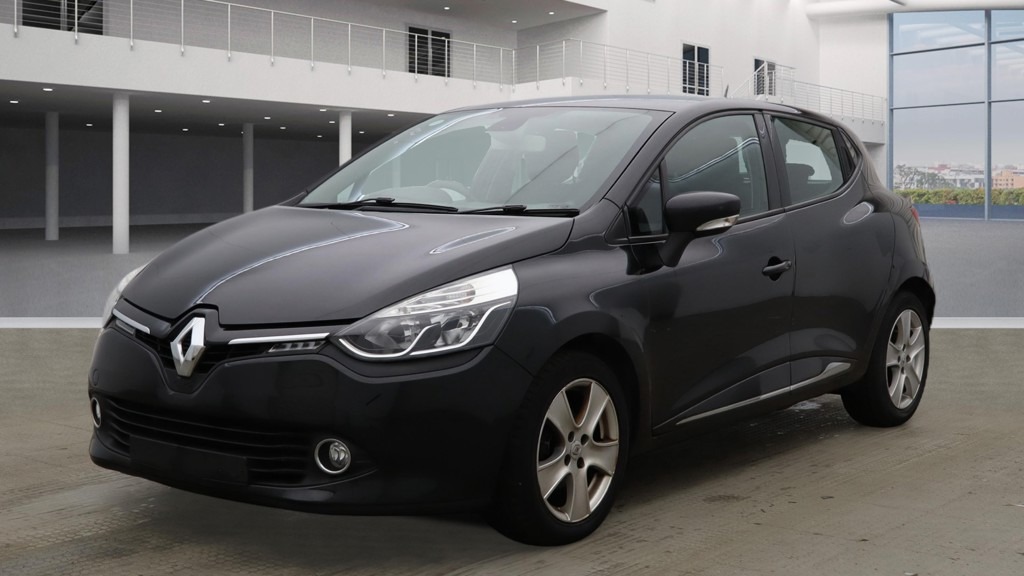 Used Renault Clio 2015 for sale - 77446698: Photo 2