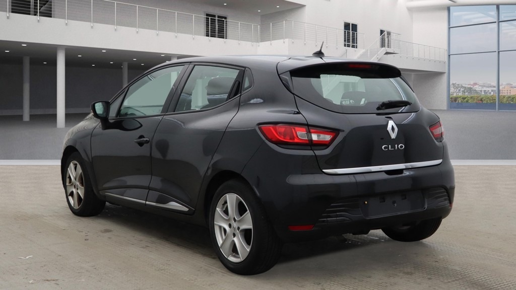 Used Renault Clio 2015 for sale - 77446698: Photo 3