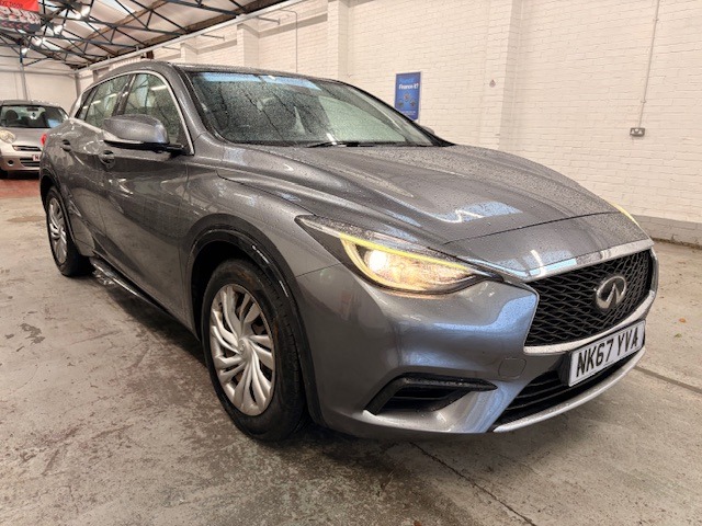 Used Infiniti Q30 2017 for sale - 76920177: Photo 1
