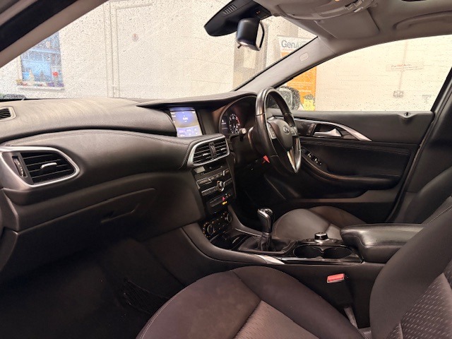 Used Infiniti Q30 2017 for sale - 76920177: Photo 8