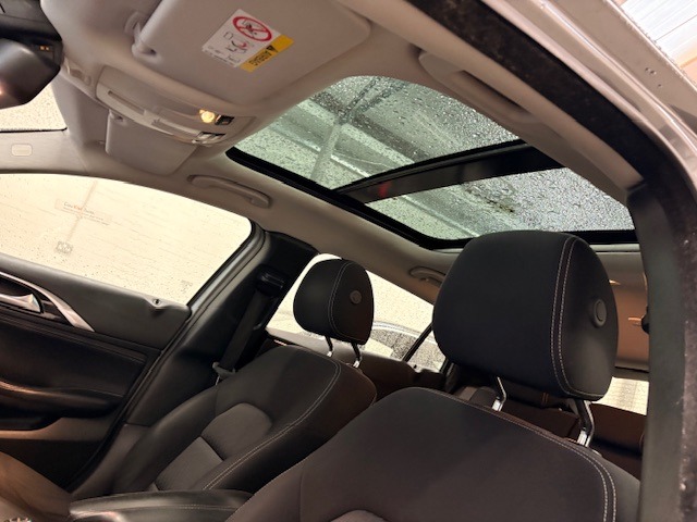 Used Infiniti Q30 2017 for sale - 76920177: Photo 9