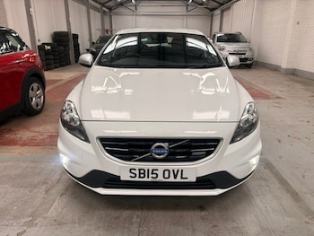 Used Volvo V40 2015 for sale - 78775858: Photo