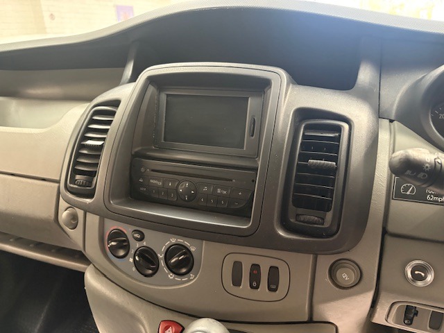 Used Renault Trafic 2011 for sale - 76461280: Photo 19