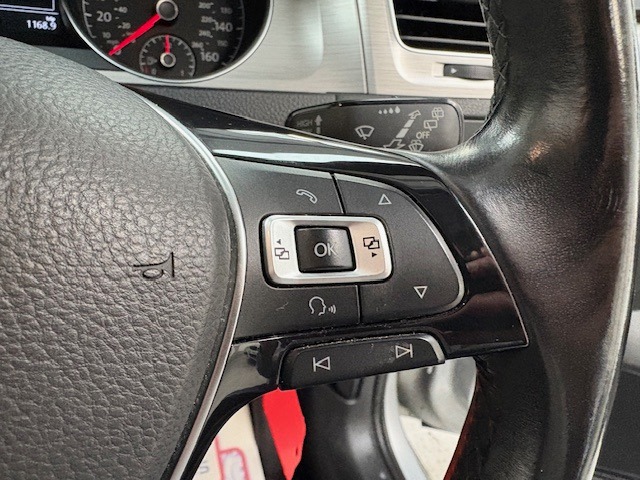 Used Volkswagen Golf 2015 for sale - 76450624: Photo 24