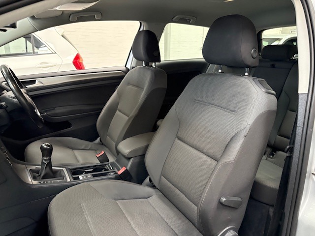 Used Volkswagen Golf 2015 for sale - 76450624: Photo 32