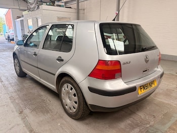 Used Volkswagen Golf 2001 for sale - 78366731: Photo