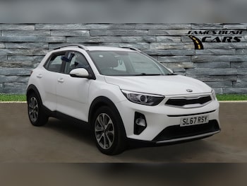 Used Kia Stonic 2017 for sale - 78614153: Photo
