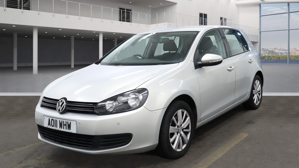 Used Volkswagen Golf 2011 for sale - 77844662: Photo 2
