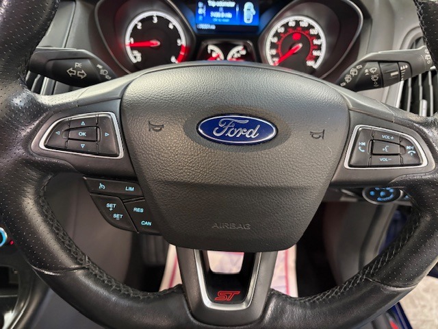Used Ford Focus 2015 for sale - 78064899: Photo 27