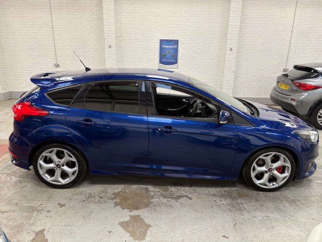 Used Ford Focus 2015 for sale - 78064899: Photo 5