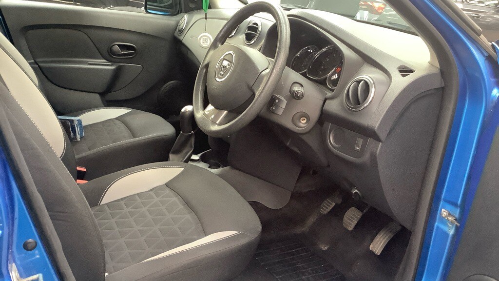 Used Dacia Sandero Stepway 2014 for sale - 78176590: Photo 9