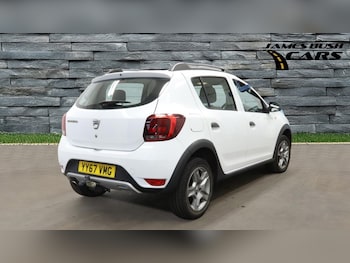 Used Dacia Sandero Stepway 2017 for sale - 79207135: Photo