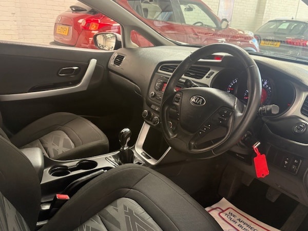 Used Kia Ceed 2016 for sale - 76027792: Photo 10