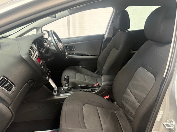 Used Kia Ceed 2016 for sale - 76027792: Photo 29